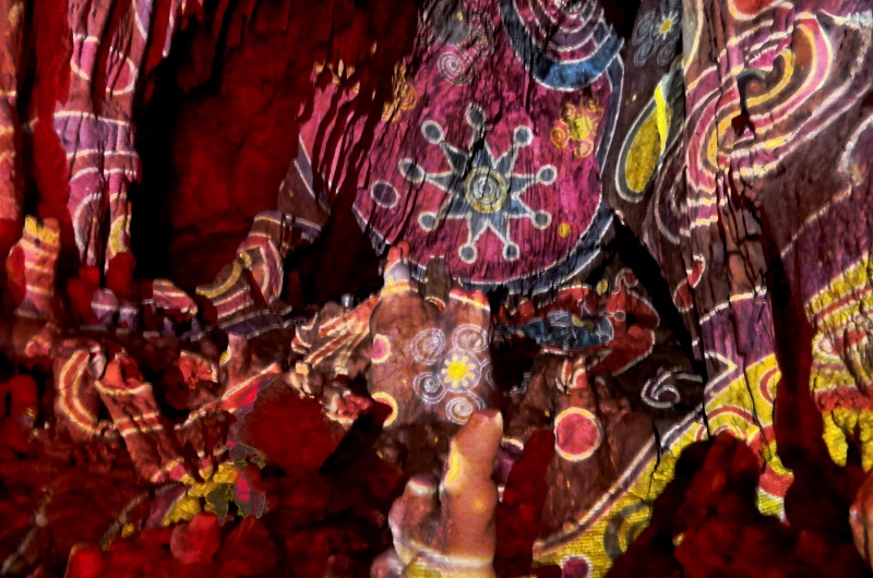 Illumination der Dechenh&ouml;hle im Sauerland