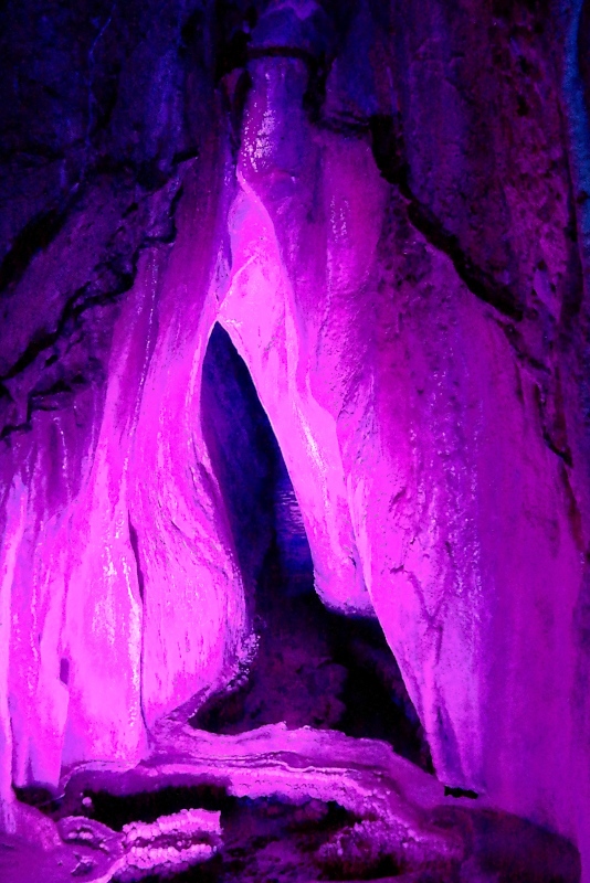 Illumination der Dechenh&ouml;hle im Sauerland