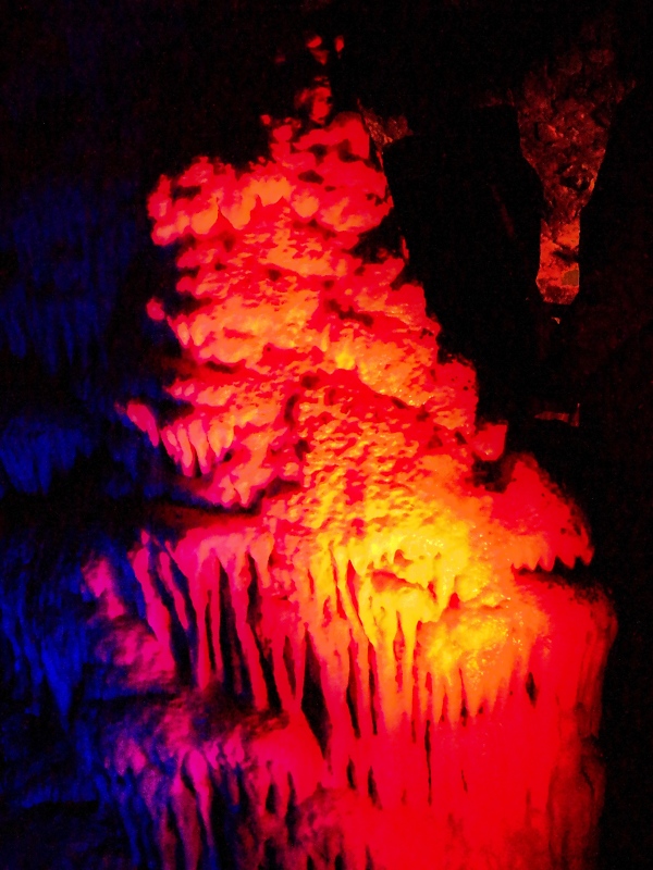 Illumination der Dechenh&ouml;hle im Sauerland